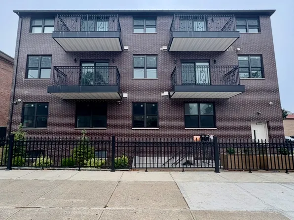 8315 13th Avenue image 1 of 10