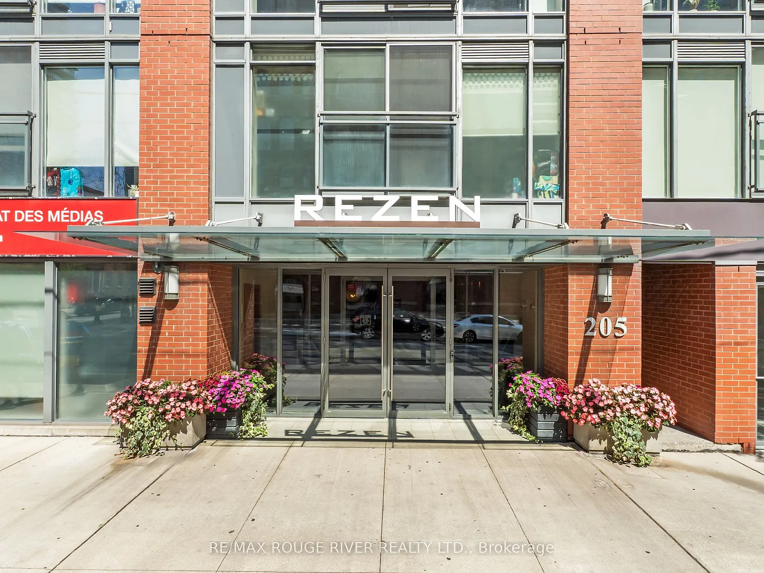 2 bed, $2,800 — Photo 2