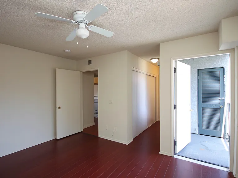 1310 E Acacia Ave #203 — Photo 12