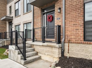 661 Golborne St, Carmel, IN 46032