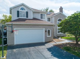 5390 Sullivan Pass, Lake In The Hills, IL 60156