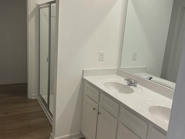 966 Evergreen Rd — Photo 16