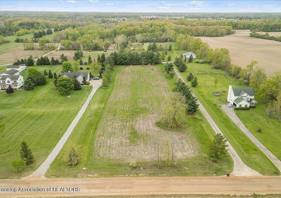 1st image of 4987 W Cutler Rd