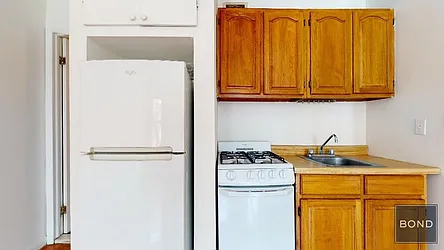 Rented by Bond New York