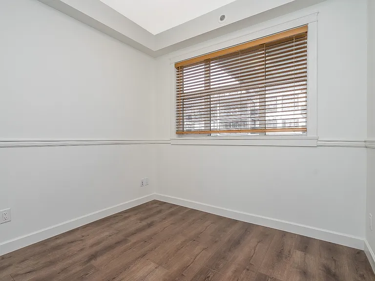 8538 203a St #408 — Photo 31