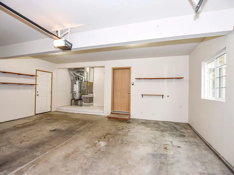 1320 Mills Landing Ct SE — Photo 27