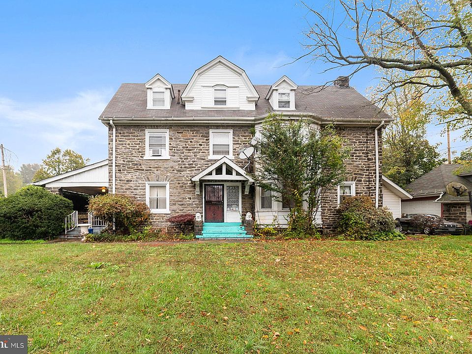 1st image of 2217-23 Georges Ln