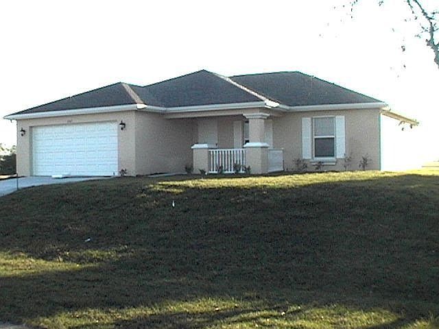 1st image of 2307 NE 7th Ave