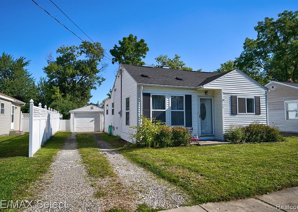 1st image of 1155 Carman St