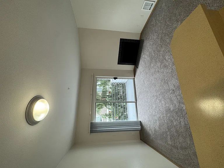 St. James Tower — Photo 33