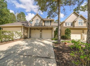 22 Scotch Pine Ct, The Woodlands, TX 77382