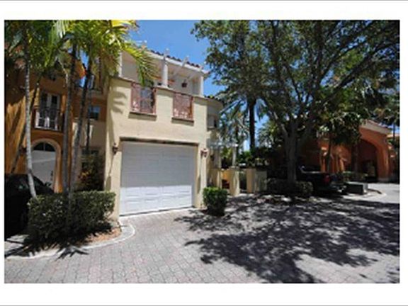 5th image of 18435 NE 30th Pl #18435