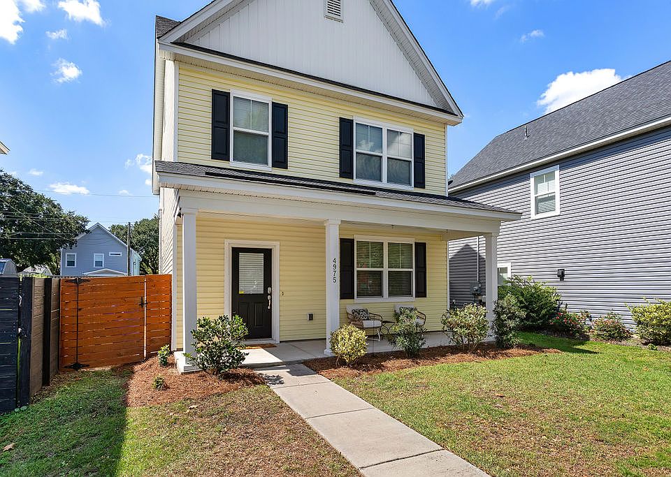 1st image of 4975 Chateau Ave