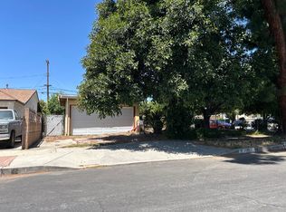 14901 Oswald St, Sylmar, CA 91342