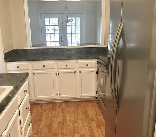 130 Lionsgate Dr Photo 1