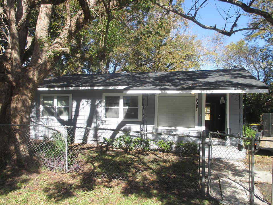1st image of 2981 Dellwood Ave