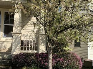 230 Ferndale Ct NE, Renton, WA 98056