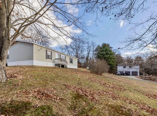 32 Middle Branch Dr, Alfred, ME 04002