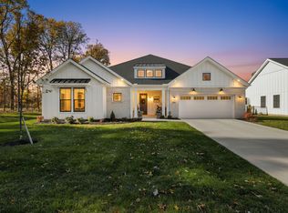 3292 Strickland Dr #66, New Albany, OH