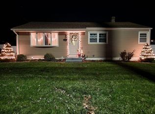 327 Westfield Rd, Holyoke, MA 01040