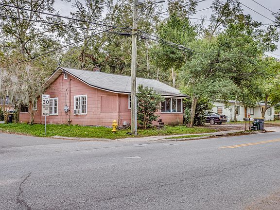 3rd image of 3401 Spring Glen Rd