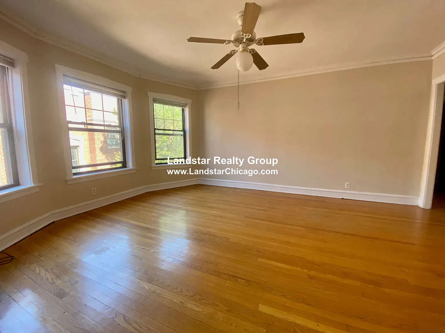 2 bed, 1.0 bath, $1,795 — Photo 3