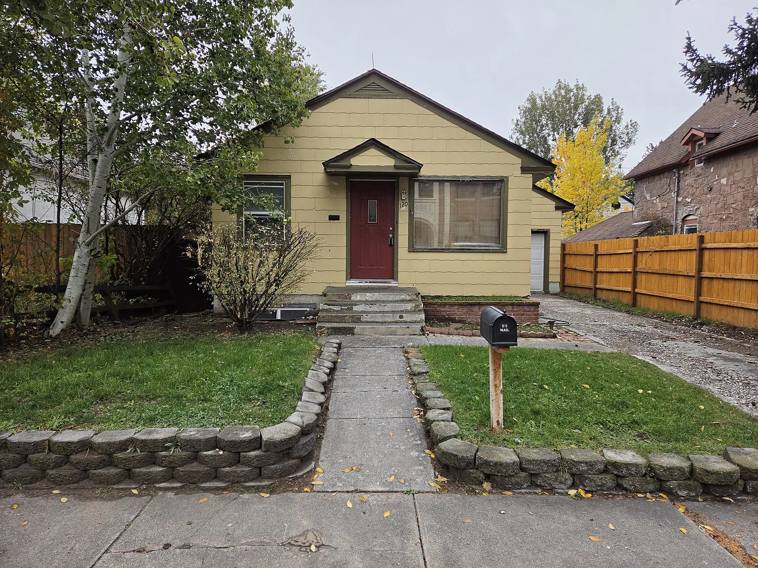 4 bed, 2.0 bath, 2030 sqft, $1,395 — Photo 3