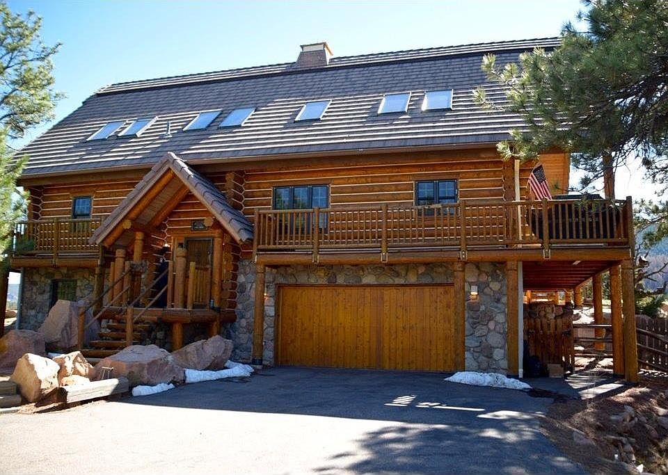 1st image of 4975 Chippewa Dr