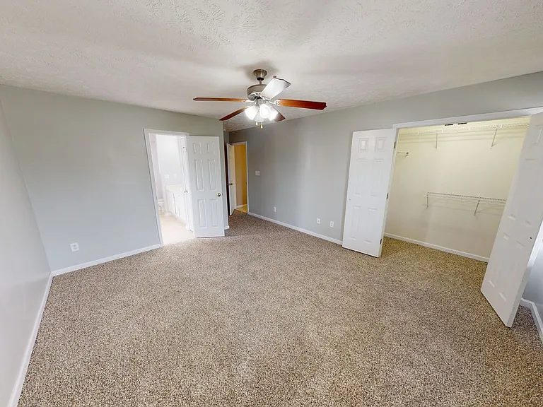 2438 Larwood Dr — Photo 21