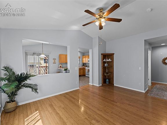 3rd image of 2338 Jeanette Way