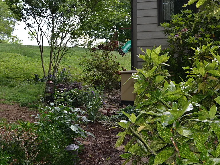 4701 Westover Ter — Photo 24