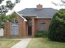 5th image of 1502 Piney Woods Dr