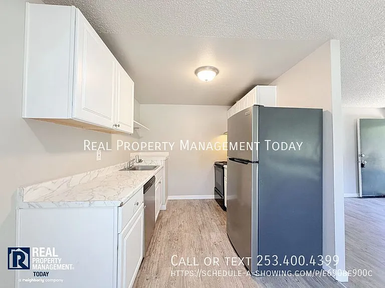 1410 Josephine Ct SE — Photo 9