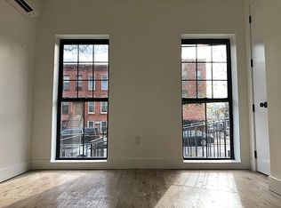 1746 Grove St #2R, Ridgewood, NY 11385