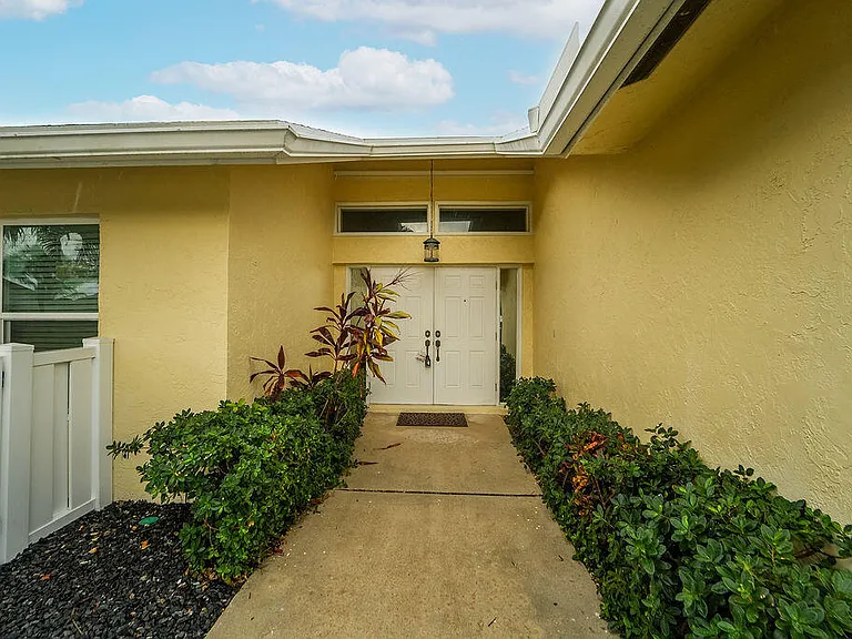 433 SW 27th Ave — Photo 19