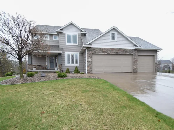 6627 108th Ct N, Brooklyn Park, MN 55445