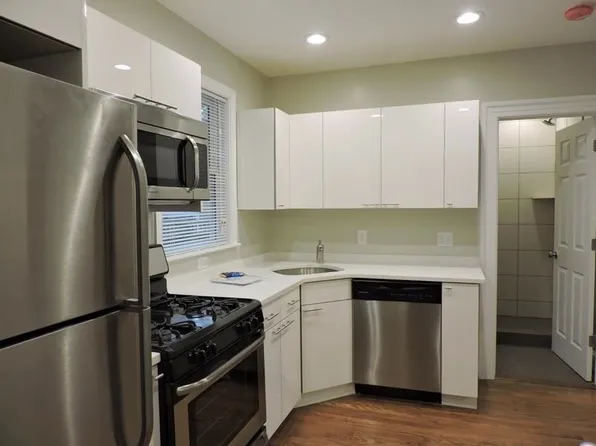 4 Belvedere Ave, Cambridge, MD 21613