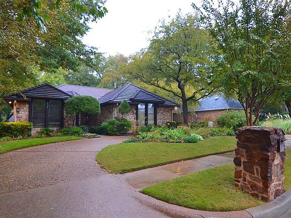 2nd image of 2005 Pebble Beach Ct