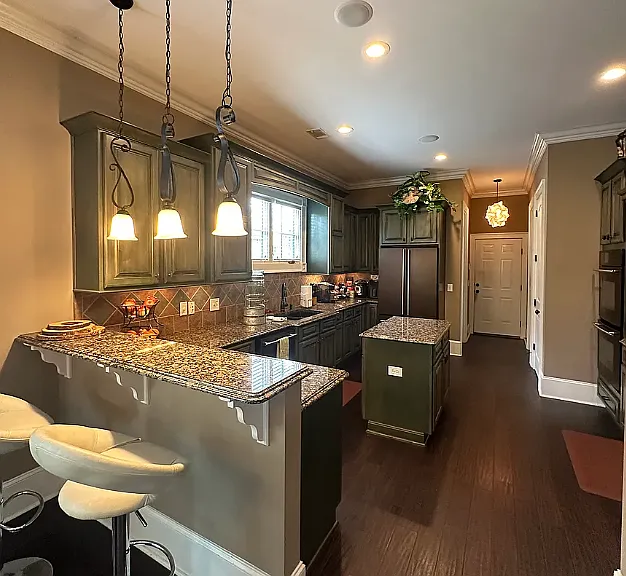 734 Cotswold Way — Photo 4