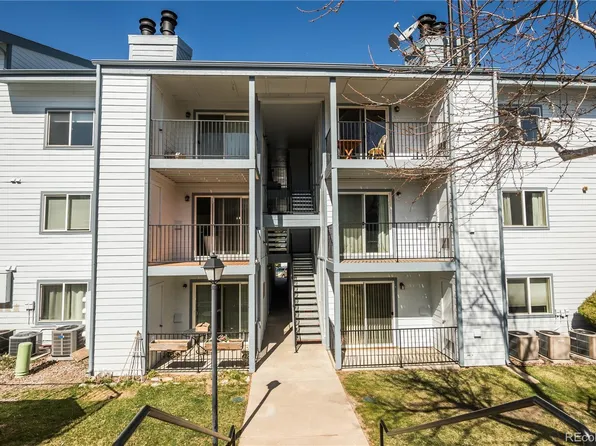 13085 W Cedar Dr 209, Lakewood, CO 80228