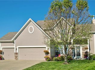 2648 W Surrey St, Olathe, KS 66061