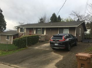 712 NW Nichol Ave, Myrtle Creek, OR