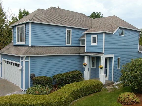 3rd image of 3122 Parkside Cir NE