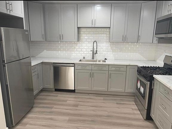 4th image of 711 Westmount Dr APT 105