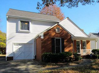 101 Roswell Green Ln, Roswell, GA 30075