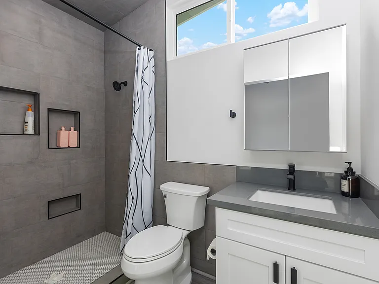 3145 Chicago St — Photo 10