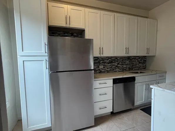 145 W 71st St APT 4D, New York, NY 10023