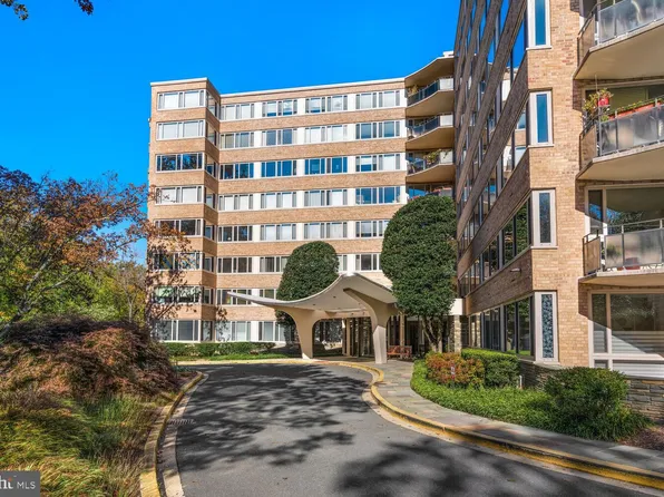 4101 Cathedral Ave NW APT 817, Washington, DC 20016