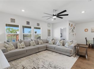 925 Nodding Nixie, Seguin, TX 78155