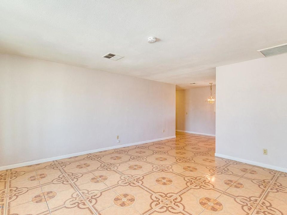 2nd image of 4611 N 48th Ave